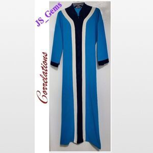 Vintage 70's/80’s Small Zip Up Blue & White Robe